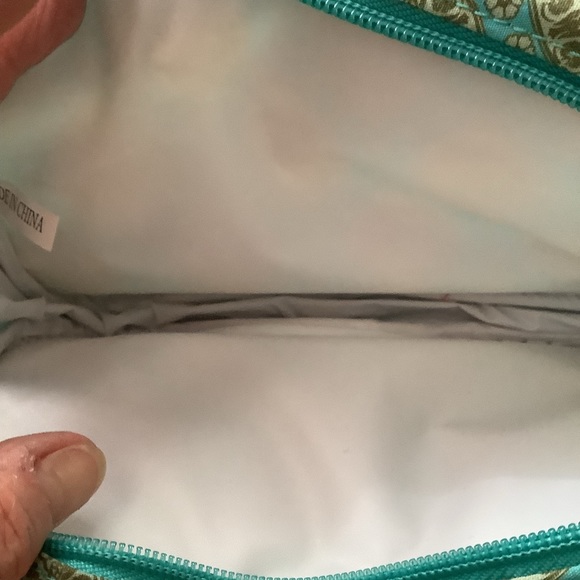 NWOT Make Up Case Set - Picture 3 of 8